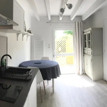 Centre A Pieds Avec Exterieur ! Feriehus